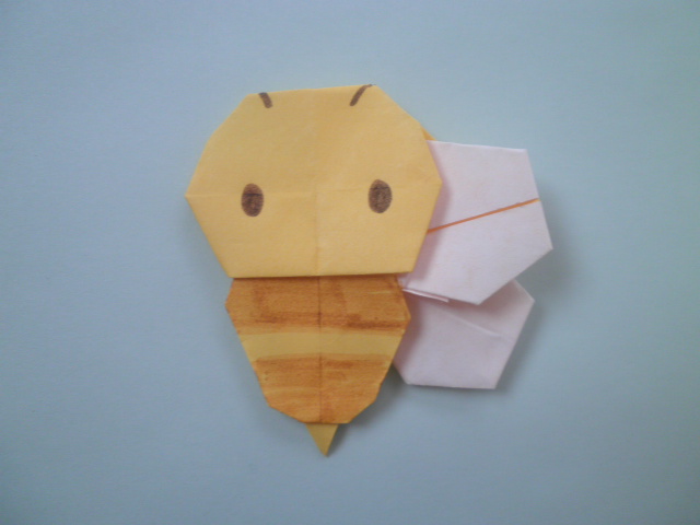 ノンタンのハチ 折り紙作家 自称 あみごりの折り紙ルーム