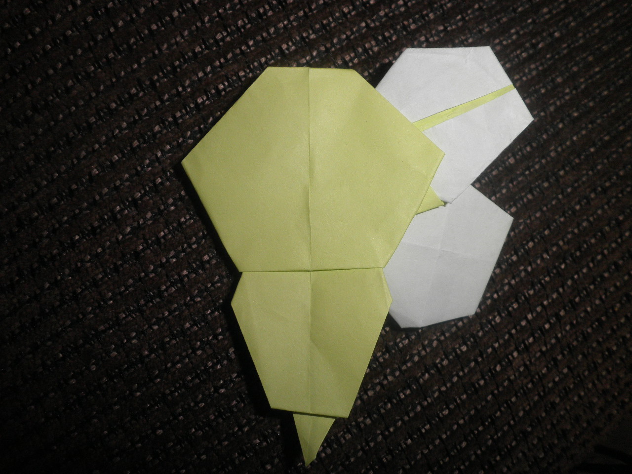 ハチ 試作品です 折り紙作家 自称 あみごりの折り紙ルーム