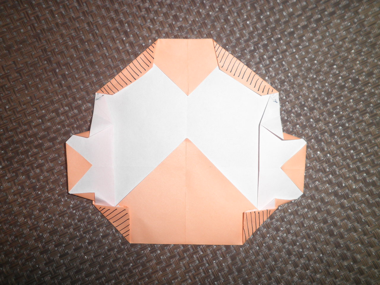 チャーリーブラウンの作り方 折り紙作家 自称 あみごりの折り紙ルーム